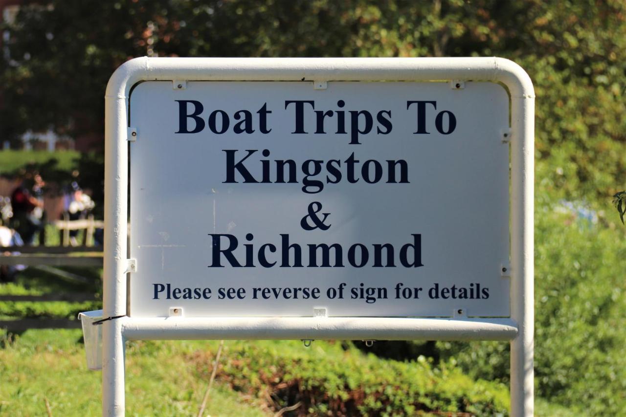 Hampton Court - The Kings Rest Apartment Molesey Екстериор снимка